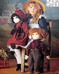 9699 VOGUE 22'' BOY/ GIRL DOLLS PANTALOONS, SHOES, SHIRT PATTERN